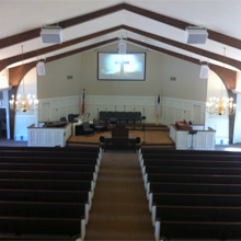 Trinity used Community VERIS V2-12 loudspeakers for left and right mains at the Wellborn Baptist Church